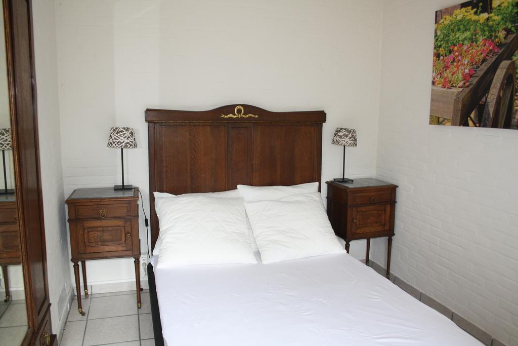 Biedermeier Born Phòng bức ảnh